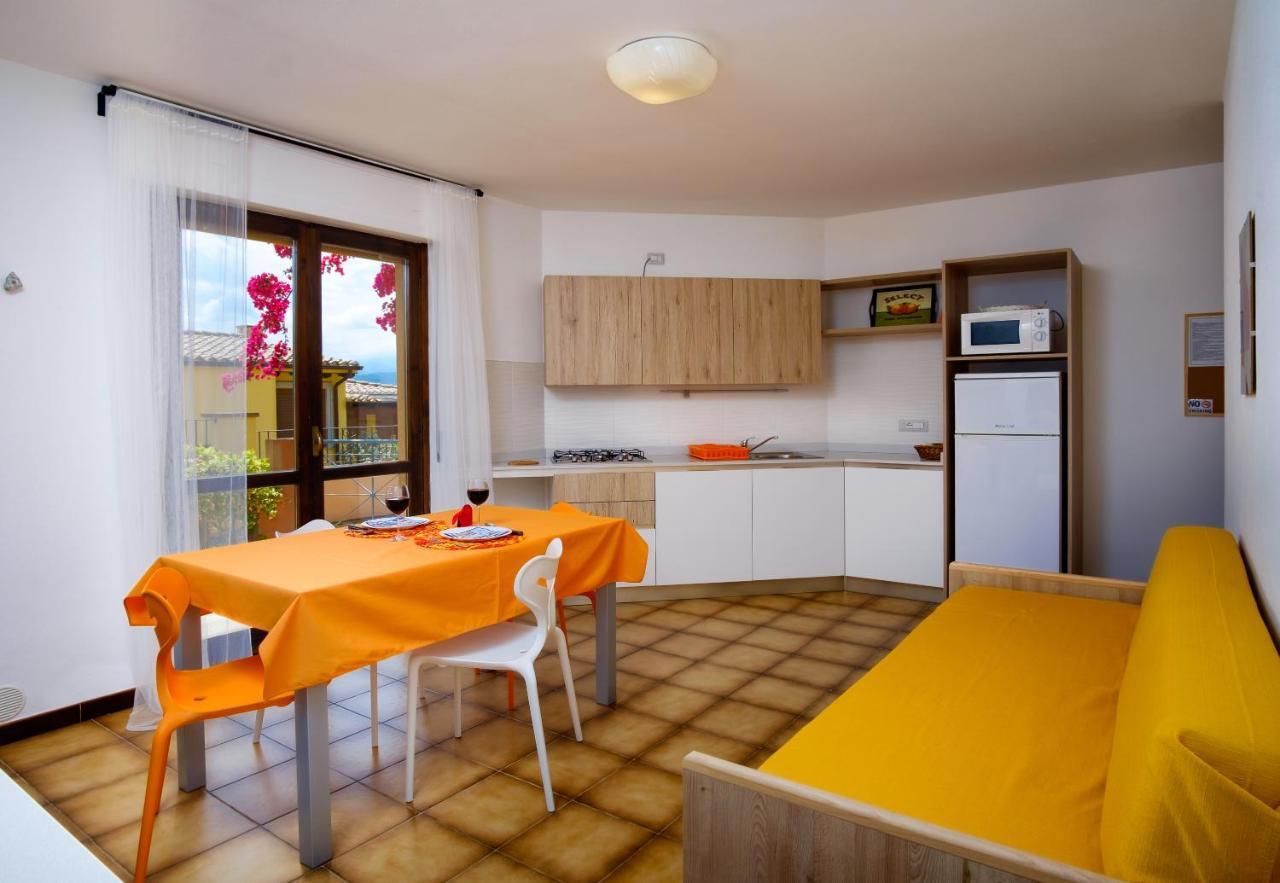 Residence Appartamenti Caffarena Arbatax Exterior photo