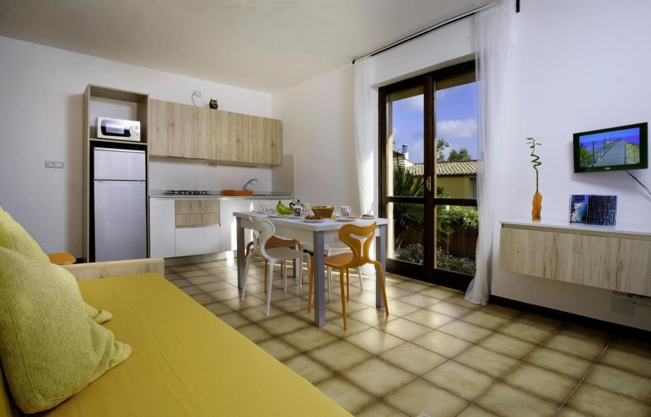 Residence Appartamenti Caffarena Arbatax Exterior photo