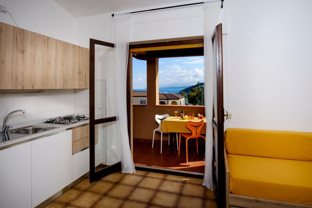 Residence Appartamenti Caffarena Arbatax Exterior photo